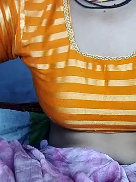 Snapshot of Hut_rotu_cute chatting on 09/11/25, 08:53 Hut rotu cute online show from 09/11/25, 08:53