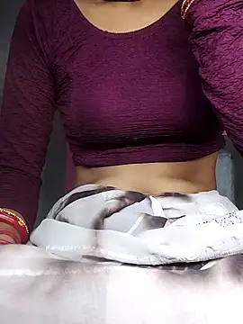 Snapshot of Hut_rotu_cute chatting on 09/21/25, 11:39 Hut rotu cute online show from 09/21/25, 11:39