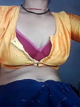 Snapshot of Hut_rotu_cute chatting on 09/24/25, 05:16 Hut rotu cute online show from 09/24/25, 05:16