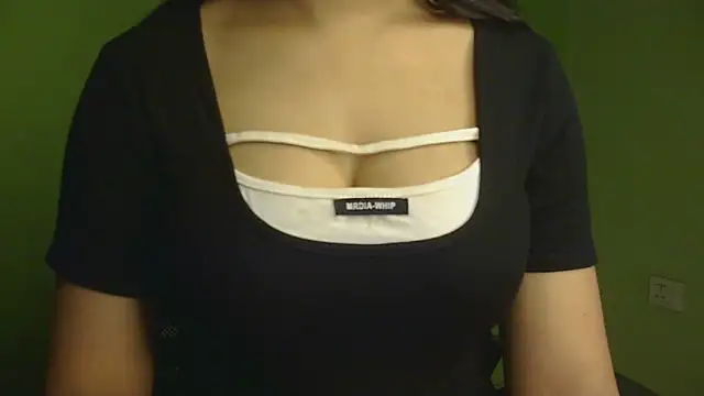 your cute girl online show from 04/10/26, 05:23