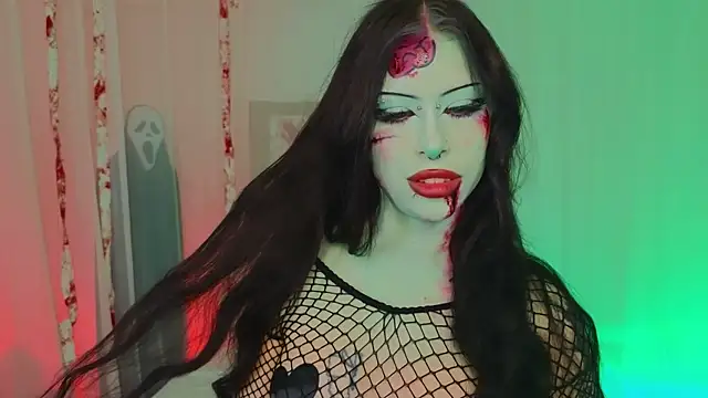 Snapshot of venomeowww__ chatting on 10/20/25, 03:51 venomeowww online show from 10/20/25, 03:51