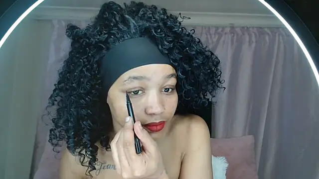 -cleowilliams- online show from 09/26/25, 09:57