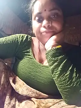 Snapshot of Soniya_jat chatting on 09/13/25, 05:02 Soniya jat online show from 09/13/25, 05:02