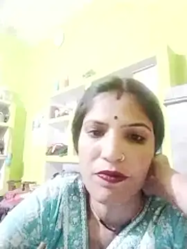 Riya jaan12 online show from 03/24/26, 05:40