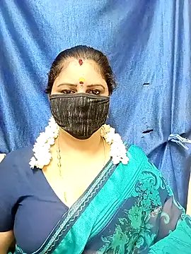 sushma26 online show from 10/14/25, 04:52