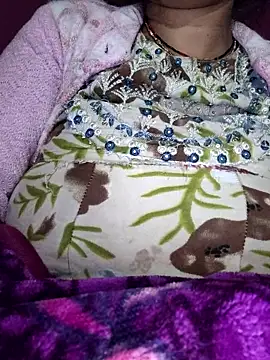 CUTGIRL76 online show from 12/22/25, 09:45