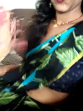 AnanyaKapoor89 online show from 09/13/25, 06:35