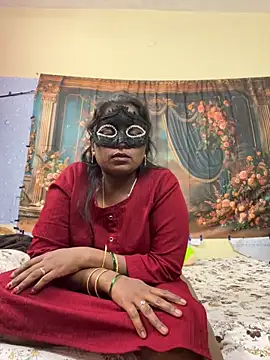 Snapshot of anubabysk12 chatting on 12/21/25, 10:11 anubabysk12 online show from 12/21/25, 10:11