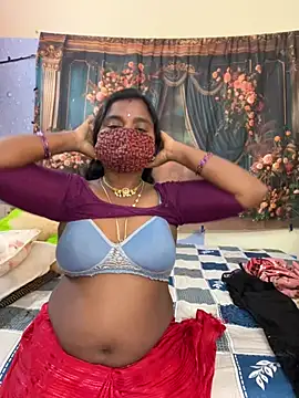 Snapshot of anubabysk12 chatting on 02/17/26, 11:55 anubabysk12 online show from 02/17/26, 11:55