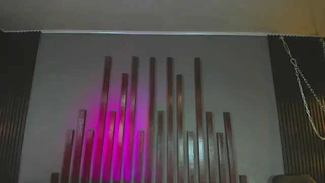 kloe bella online show from 11/18/25, 02:54