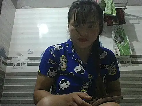 Snapshot of Lee_coope chatting on 09/18/25, 10:34 Lee coope online show from 09/18/25, 10:34