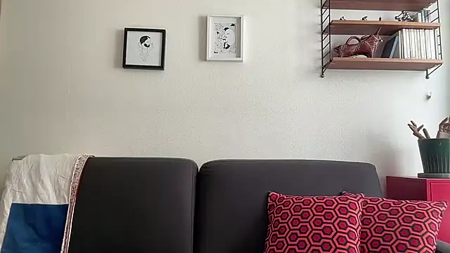 Milkywaymen online show from 10/07/25, 11:40