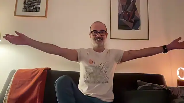 Milkywaymen online show from 12/20/25, 08:38