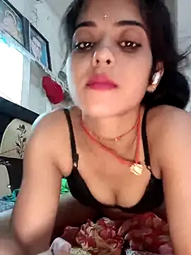 Snapshot of Rachna_Love chatting on 09/16/25, 07:20 Rachna Love online show from 09/16/25, 07:20