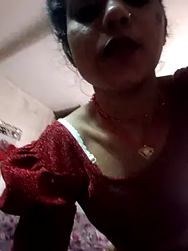 Snapshot of Rachna_Love chatting on 11/02/25, 09:44 Rachna Love online show from 11/02/25, 09:44