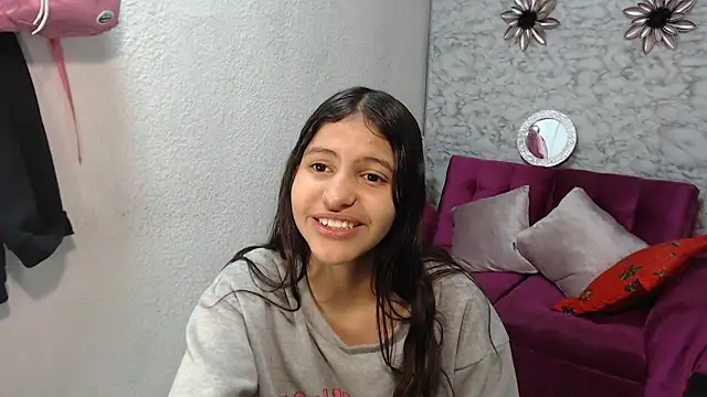 Evagirl69 online show from 12/05/25, 12:19