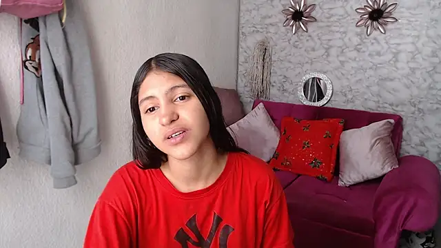 Evagirl69 online show from 12/17/25, 06:25