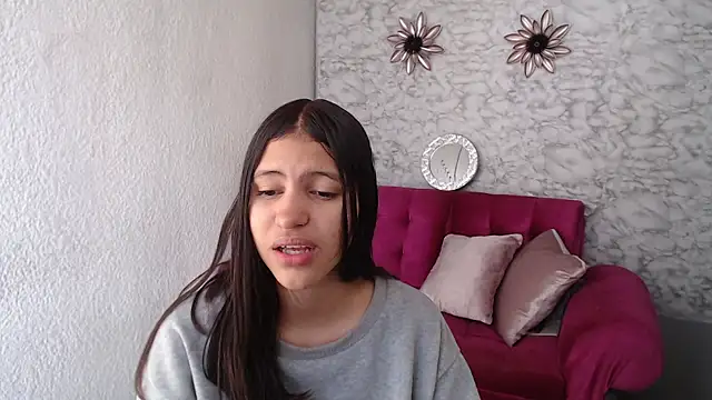 Evagirl69 online show from 02/11/26, 12:32