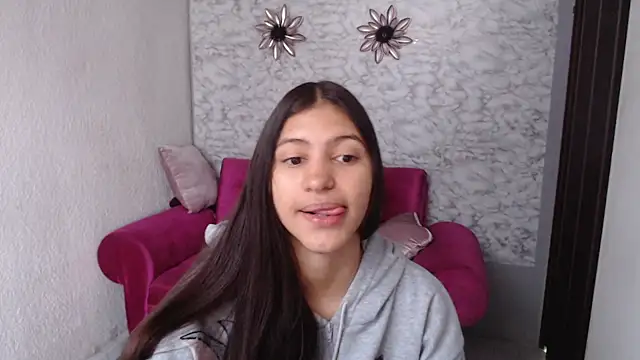 Evagirl69 online show from 02/23/26, 12:24