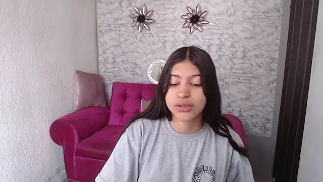 Evagirl69 online show from 03/26/26, 12:22