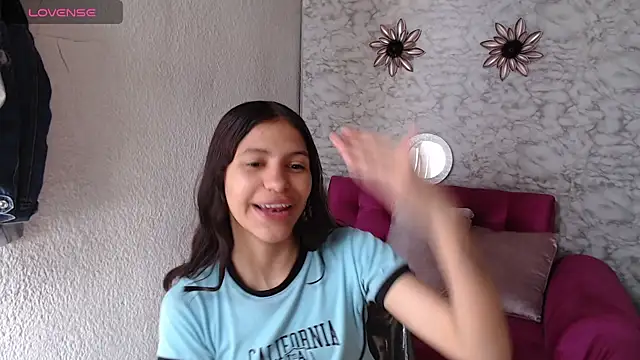 Evagirl69 online show from 07/17/26, 12:23