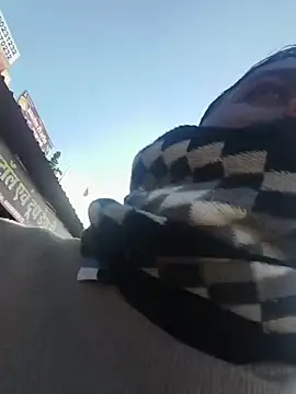 vardh033 online show from 12/20/25, 09:49