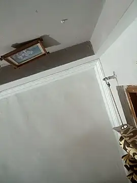 vardh033 online show from 01/18/26, 03:10