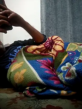 vardh033 online show from 03/21/26, 04:32