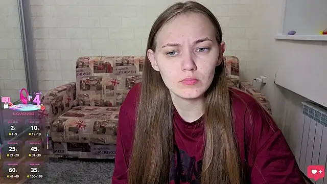 AlisaWyn online show from 10/27/25, 11:14