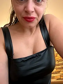 ladywithbigass online show from 11/03/25, 05:52