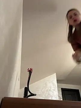 ladywithbigass online show from 11/17/25, 05:57