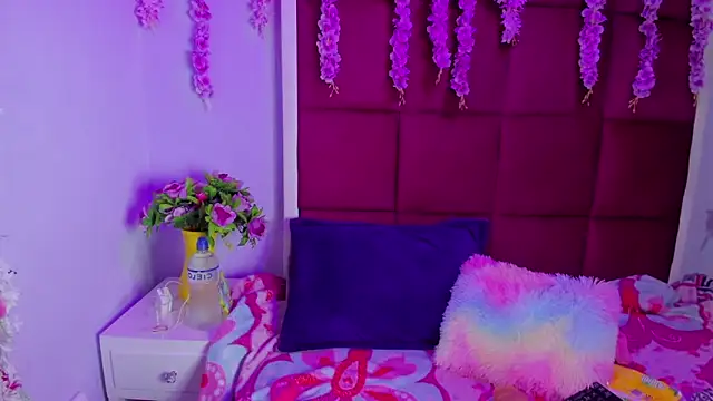 Lilith DeepThroat online show from 11/08/25, 07:01