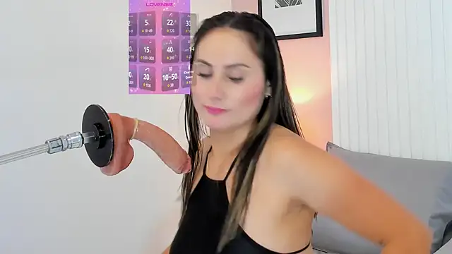 lauren stone  online show from 09/17/25, 07:48