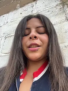 MiaCollinssx online show from 01/06/26, 05:38