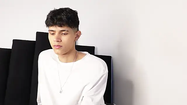 alexmark  online show from 09/30/25, 05:18