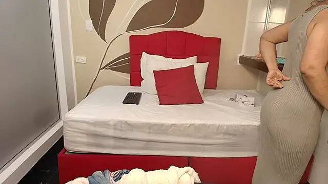 SexyRachel  online show from 09/18/25, 12:07