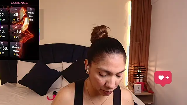 SexyRachel  online show from 03/17/26, 12:08