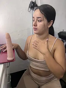 Luciaparker03 online show from 02/22/26, 11:36