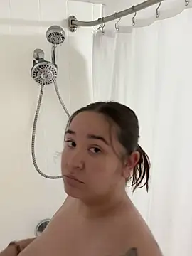 Snapshot of marcylove chatting on 09/12/25, 02:39 marcylove online show from 09/12/25, 02:39