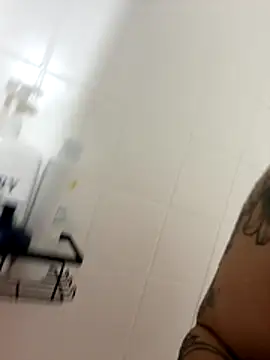 Snapshot of marcylove chatting on 10/13/25, 07:03 marcylove online show from 10/13/25, 07:03