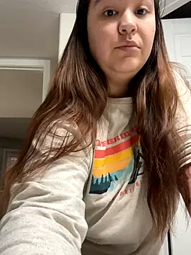 Snapshot of marcylove chatting on 10/14/25, 05:25 marcylove online show from 10/14/25, 05:25