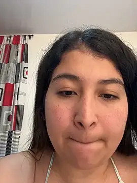 evelyn 1702 online show from 11/25/25, 10:43