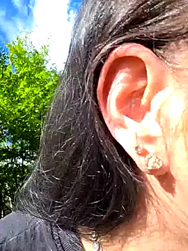 Swiss Lady online show from 09/15/25, 01:33