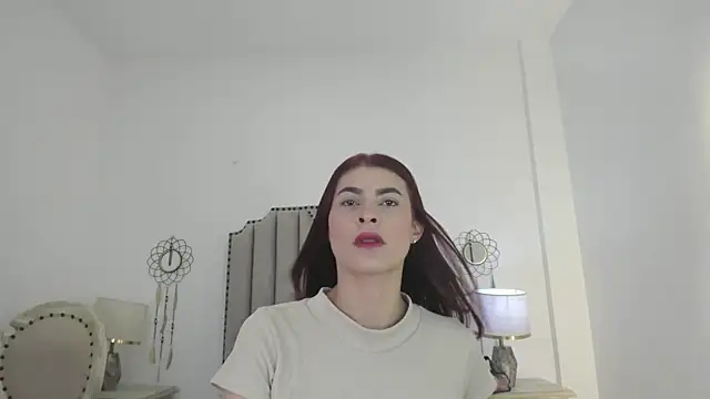 Snapshot of LanaFerrer chatting on 12/01/25, 07:52 LanaFerrer online show from 12/01/25, 07:52