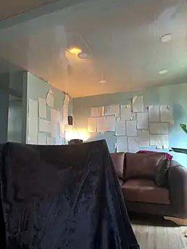 Canneela online show from 03/26/26, 04:12