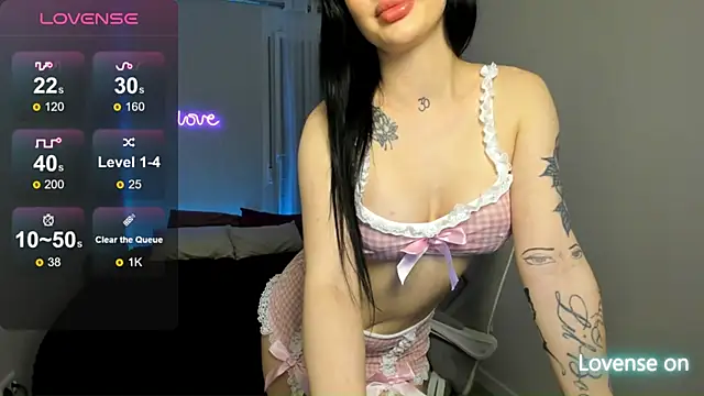 SelinaStorm online show from 06/08/26, 01:28