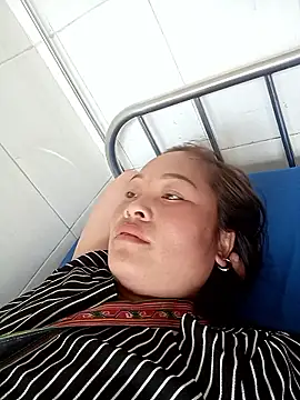 Milan6789 online show from 03/02/26, 05:08