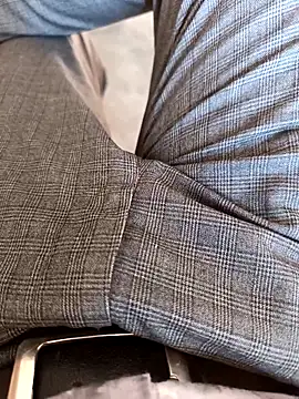 Snapshot of Sonukumar202000 chatting on 09/25/25, 11:03 Sonukumar202000 online show from 09/25/25, 11:03