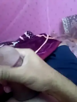 Snapshot of Sonukumar202000 chatting on 11/16/25, 11:10 Sonukumar202000 online show from 11/16/25, 11:10