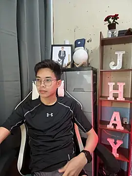 Snapshot of Prince-Harrison chatting on 12/03/25, 05:00 Prince-Harrison online show from 12/03/25, 05:00